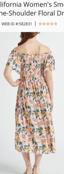 C&C California off shoulder dress. - Picture 2 of 4